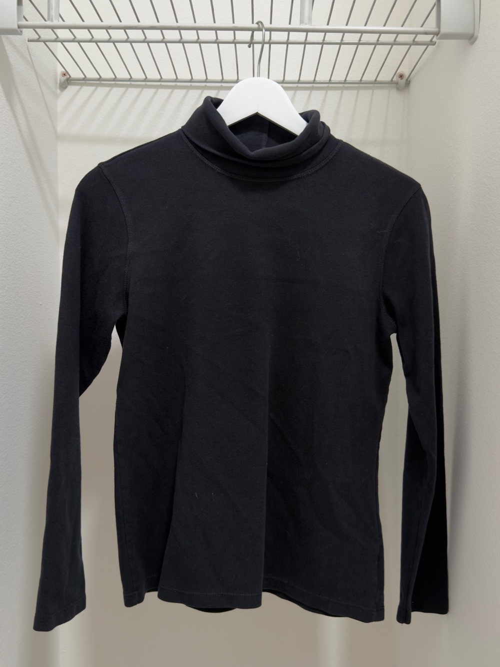 White Stag Black Turtleneck Long-Sleeve Sweater